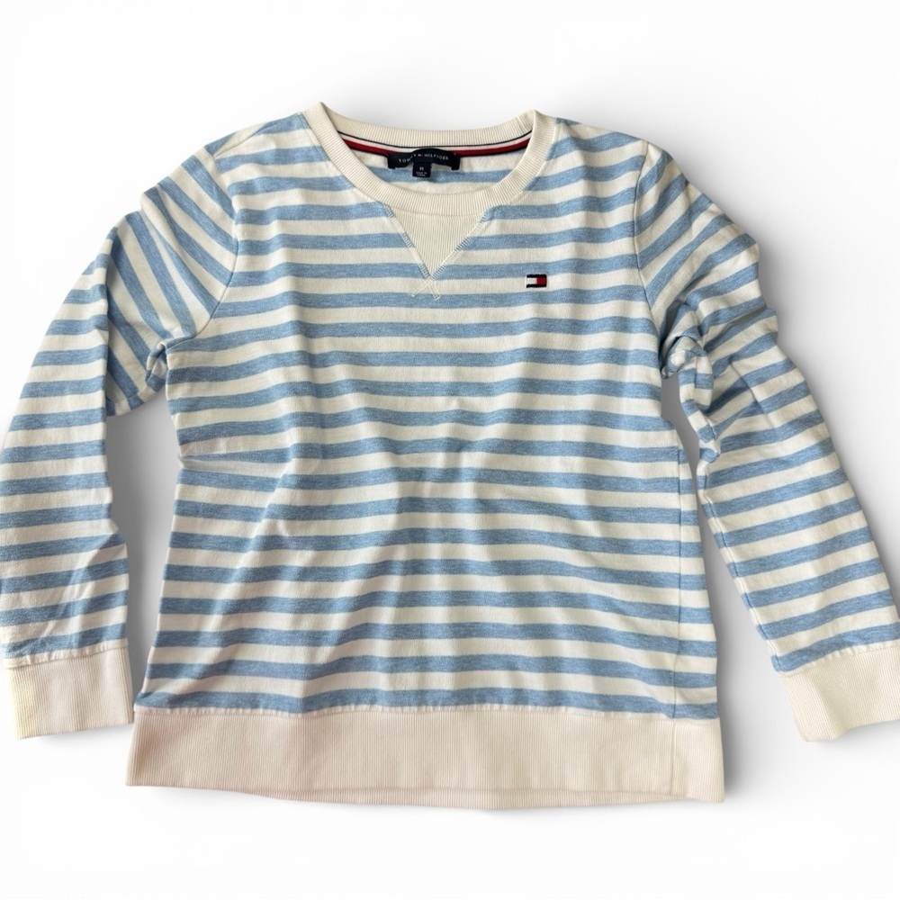 ✅ Tommy Hilfiger Blue and White Striped V-Neck Sweatshirt size M